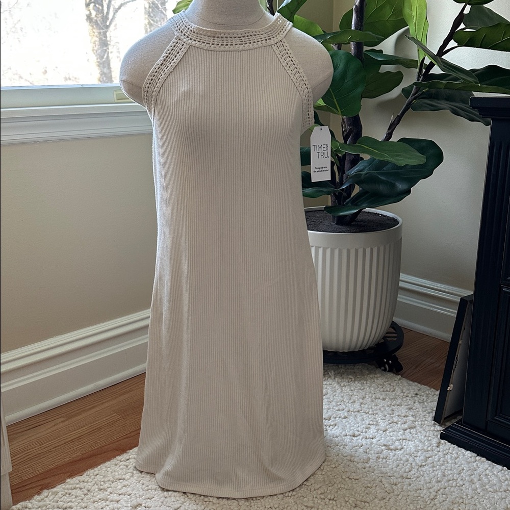 Ribbed Knit Crochet Trimmed MIDI Dress